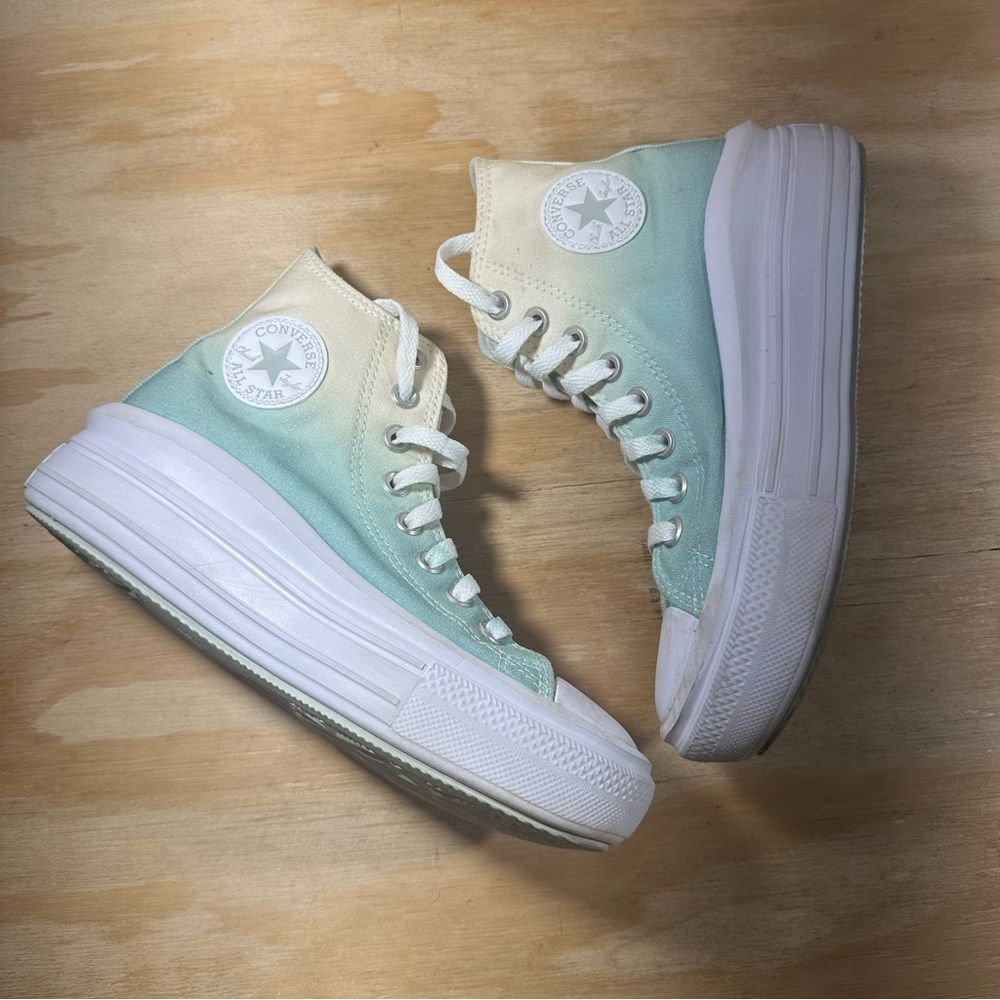 Converse High-Top Sneakers Women’s Size 6 - Picture 3 of 7
